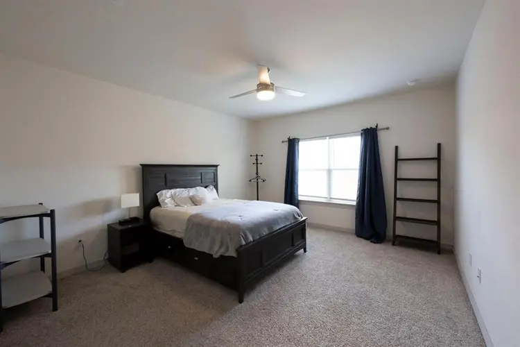Furnished Rooms for Rent