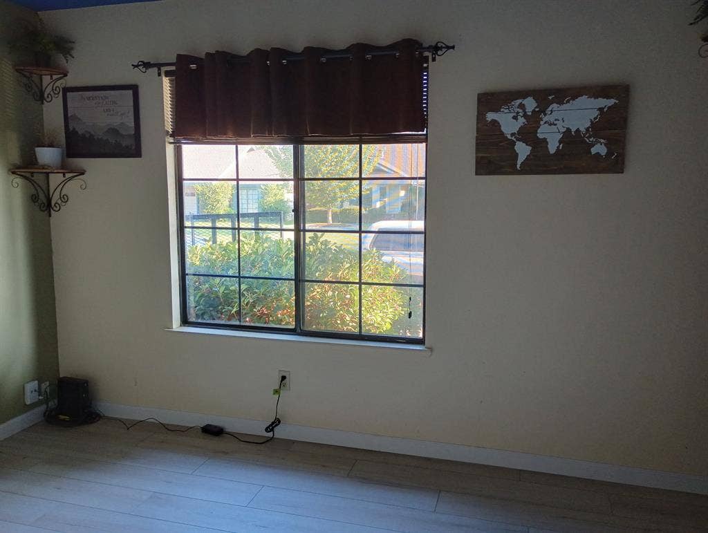 New Listing in Antelope!