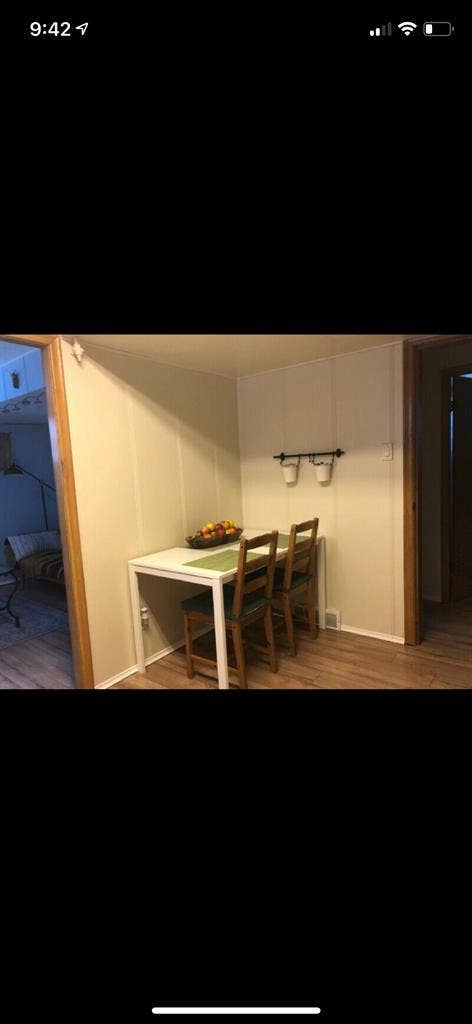 Walk to UofA or take 1 train stop