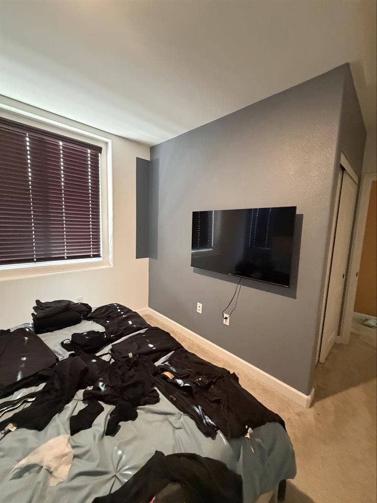 Private Bedroom + Private Bathroom!