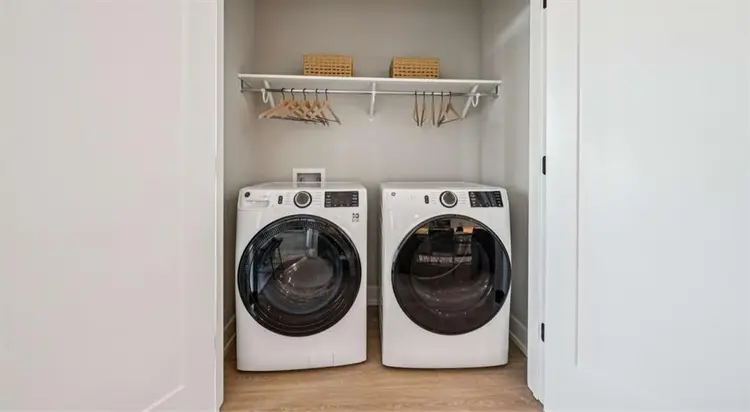 1 Bed & Bath @ Ray at the Weld