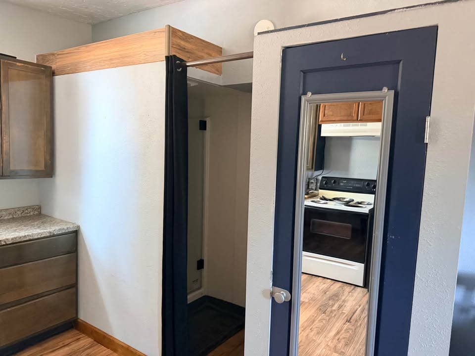 ADU Furnished Studio w/Utilities