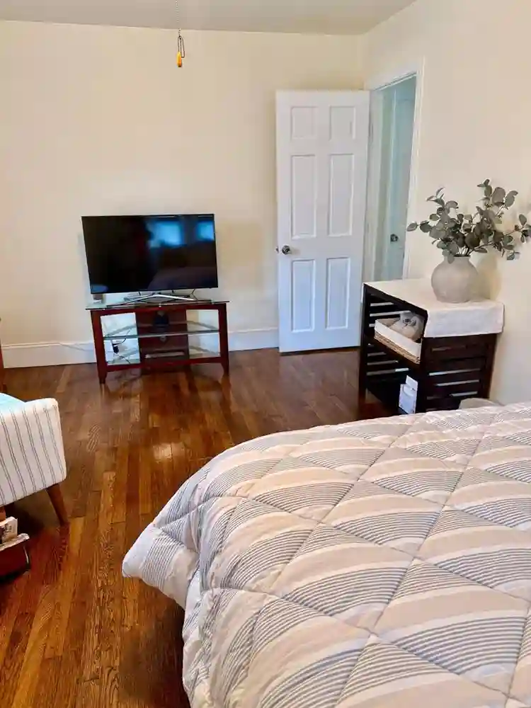 Cozy and clean place!!!
