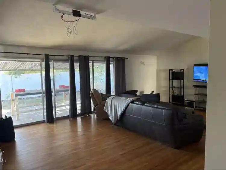 4 bed/2 bath house by SDSU