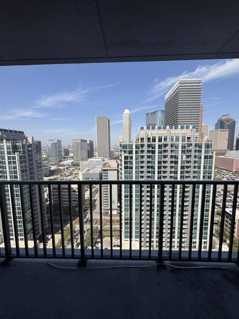 City View 1 bedroom with Balcony