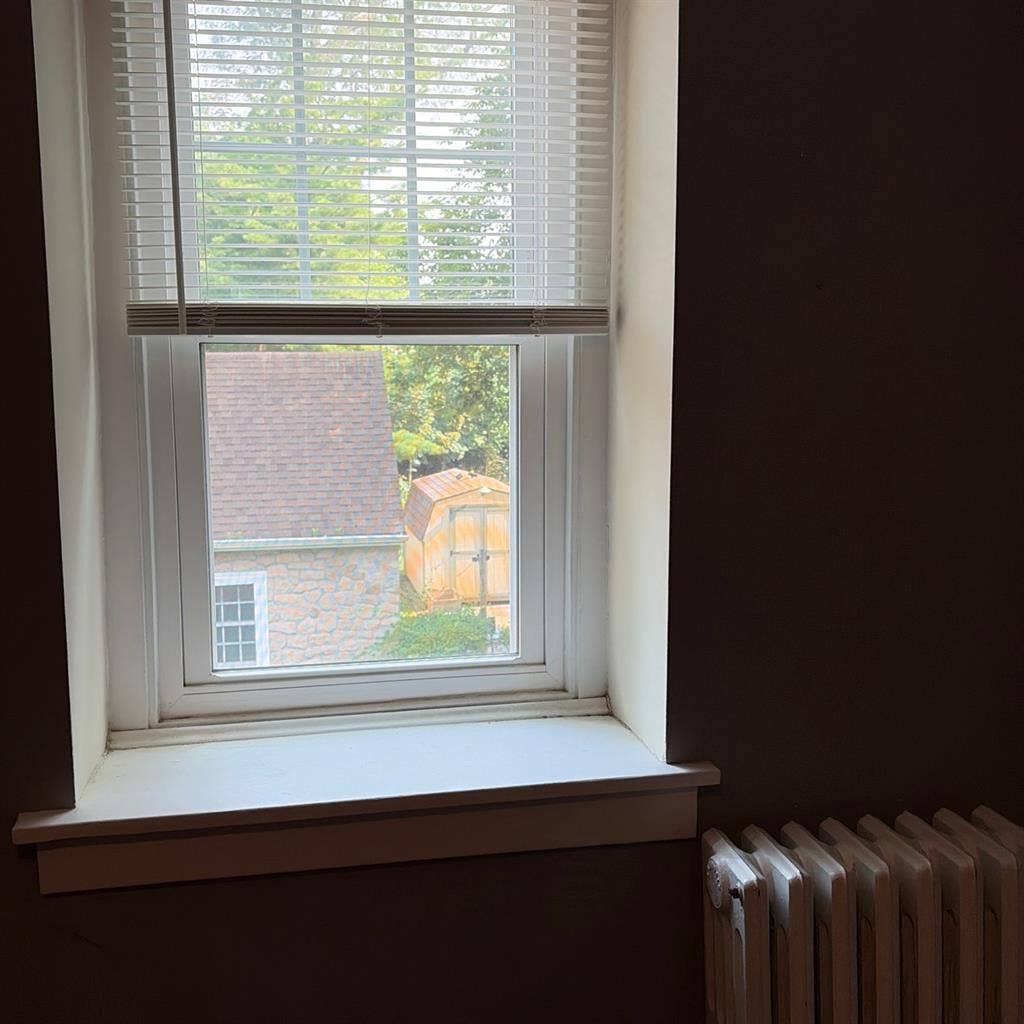 Room Available in Norristown!