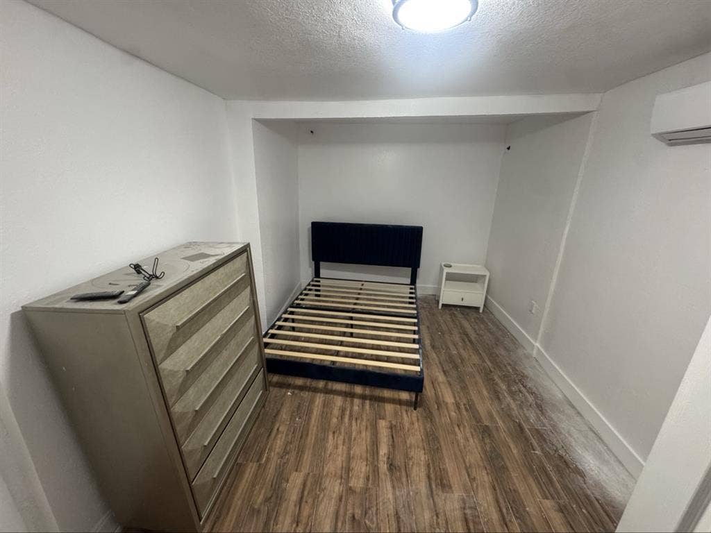 Roomate Wanted near design district