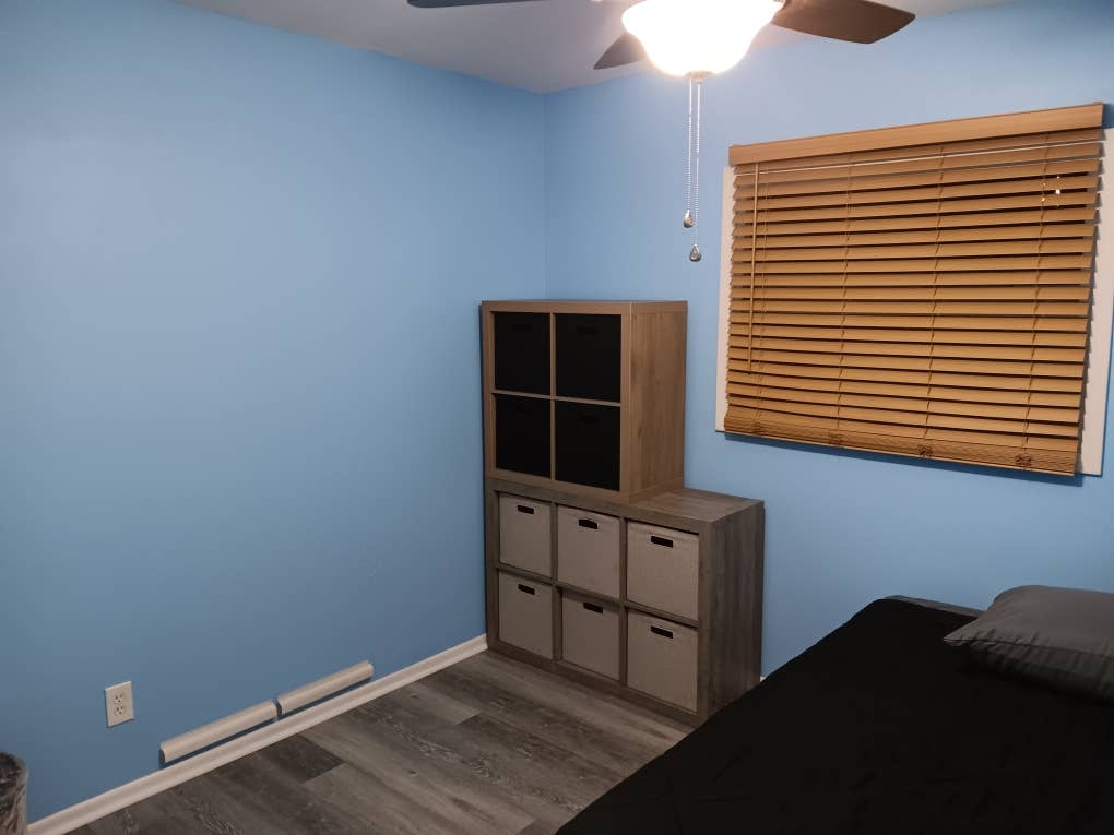 Room Available in Phoenix Condo
