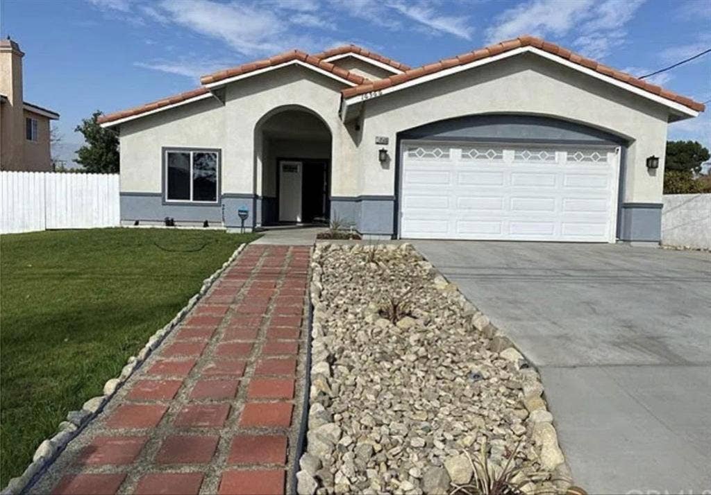 Room for rent Fontana