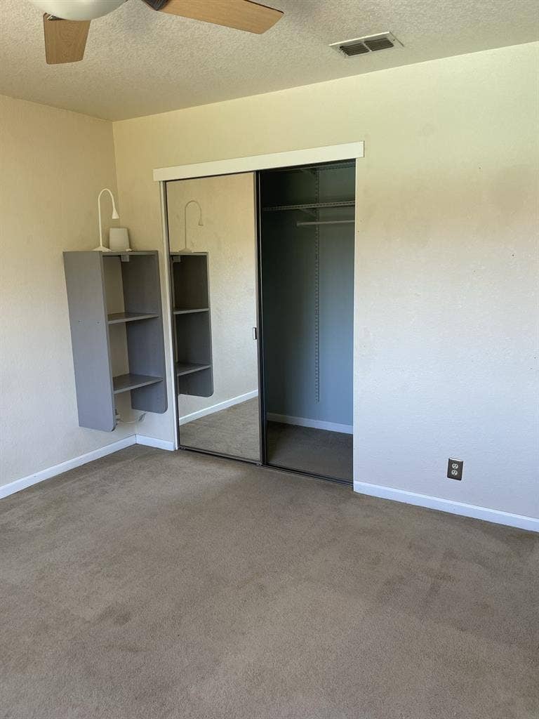 Room to rent