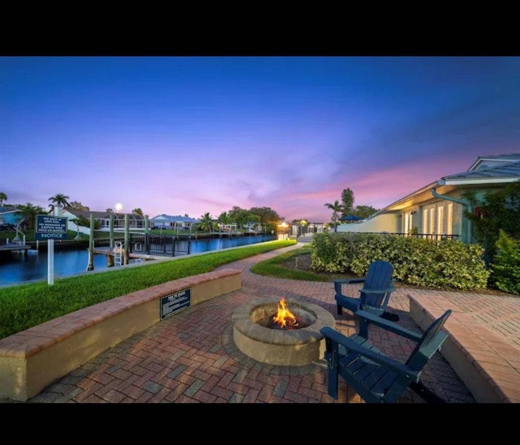 Apollo Beach - Share Apt