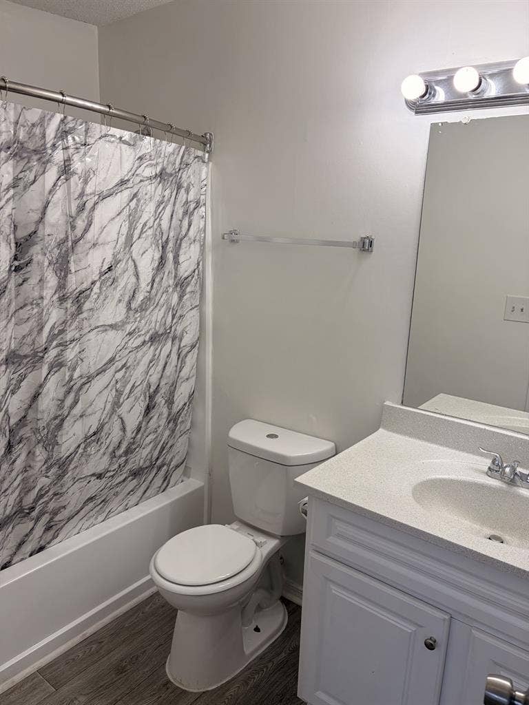 Room with Private Bathroom