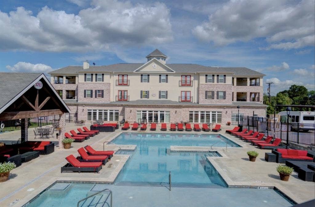 Lease Takeover at Alight Apartments