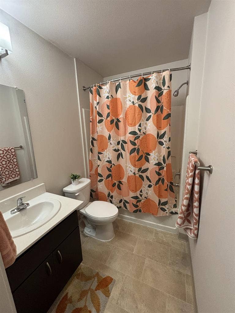 $888 Private Room + Bath