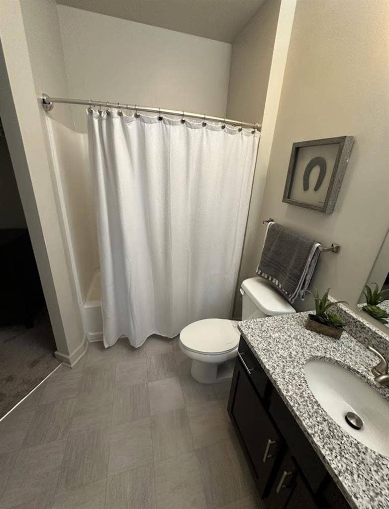 Looking for sublease.