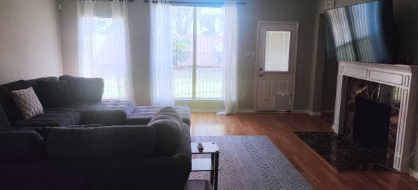 Open Room - Utilities included