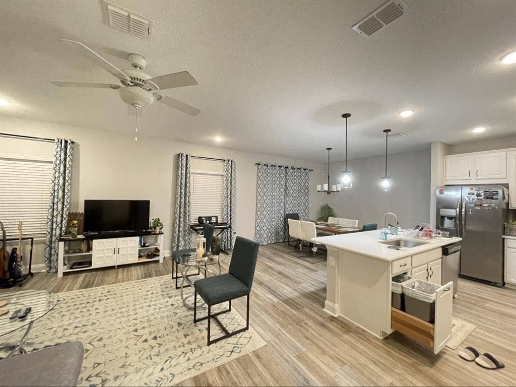 Private Furnished room