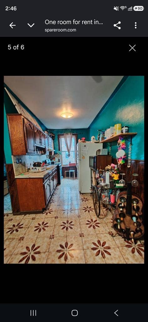 One bedroom for rent