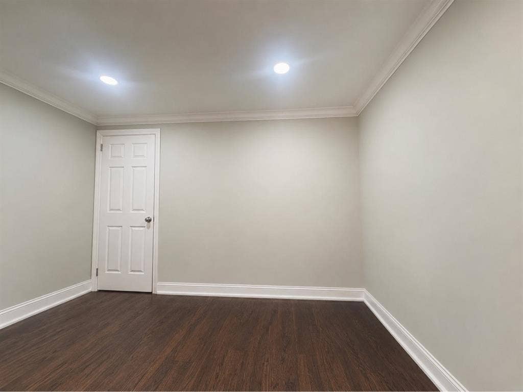 One Room Available – Female Only