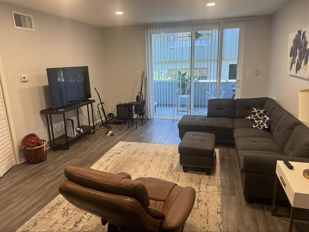 Private room & bathroom - Westwood