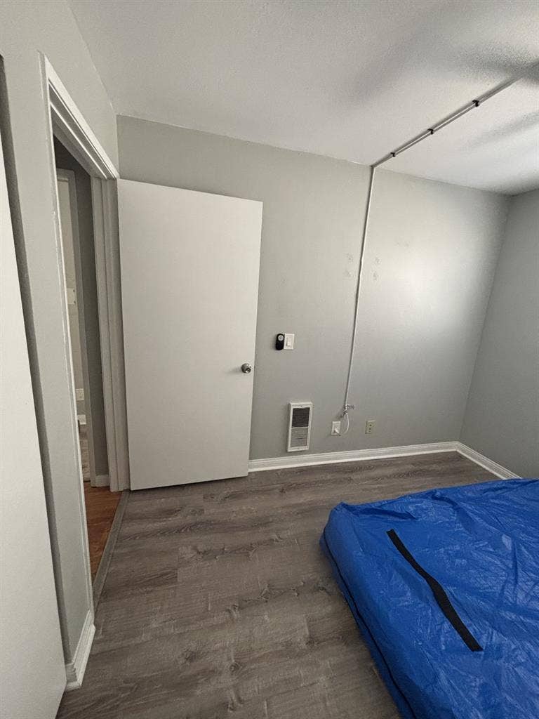 $1300+G&E Room 4 Rent in Hillcrest