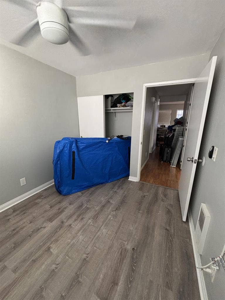 $1300+G&E Room 4 Rent in Hillcrest