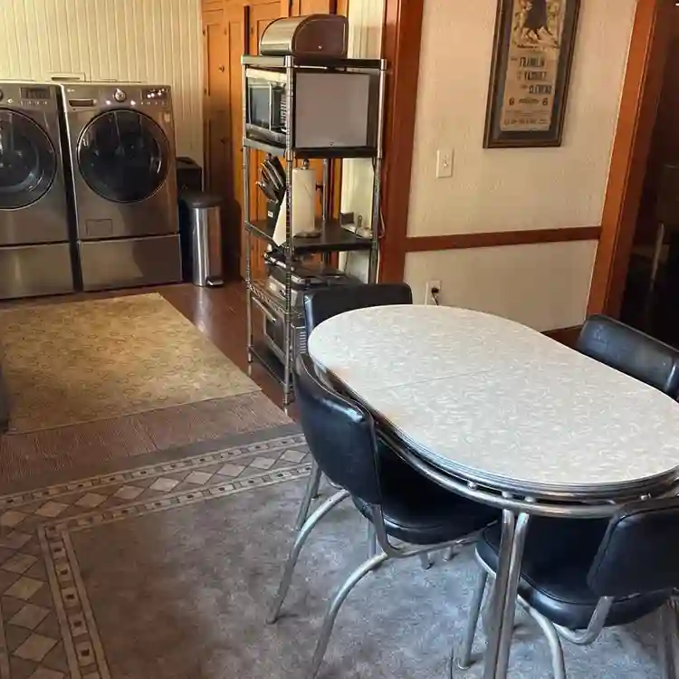 Bedroom for rent in Old Town Orange