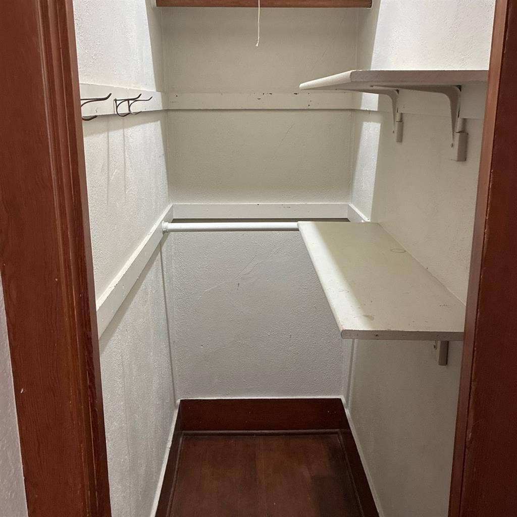 Bedroom for rent in Old Town Orange