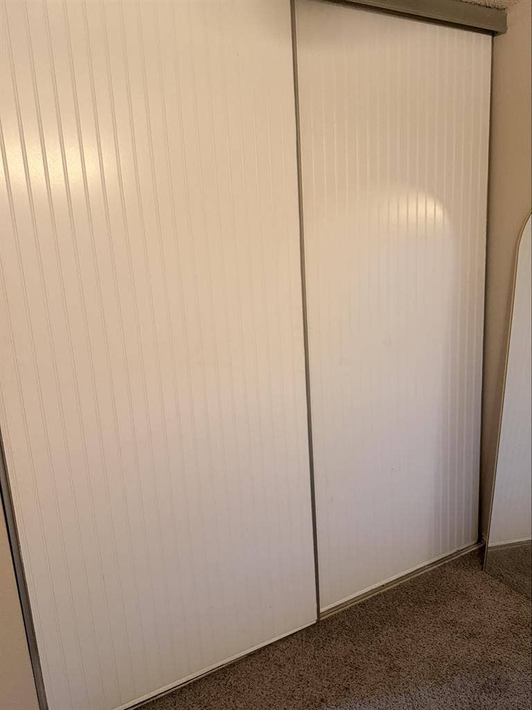 A furnished room ready for rent