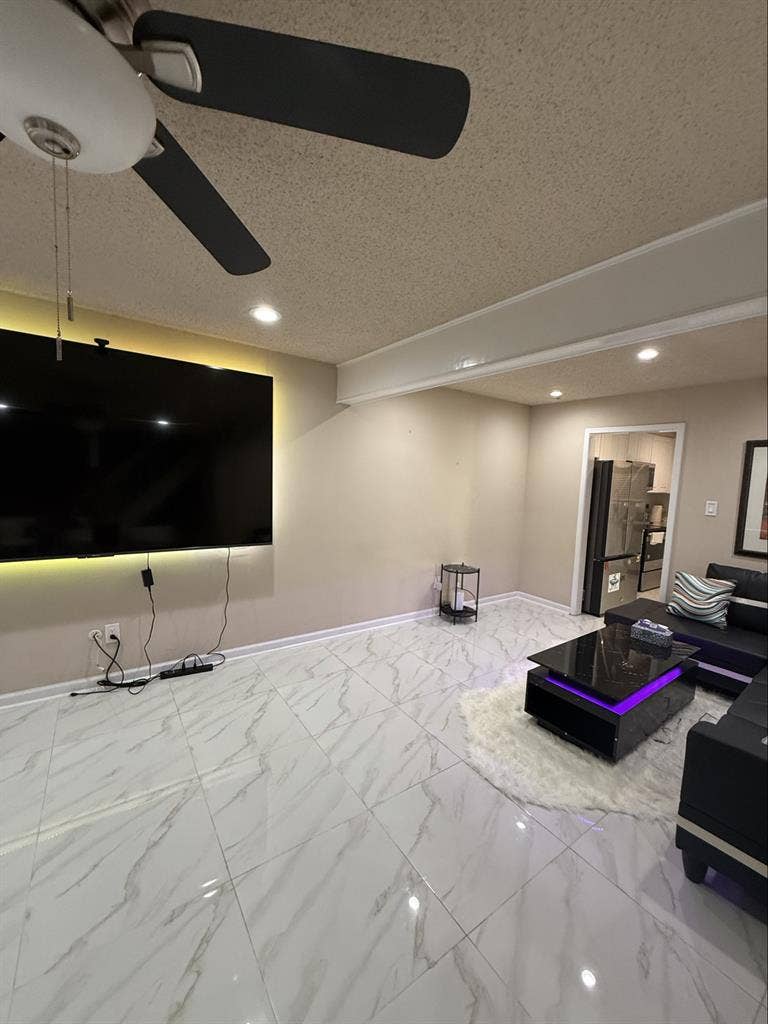 A furnished room ready for rent