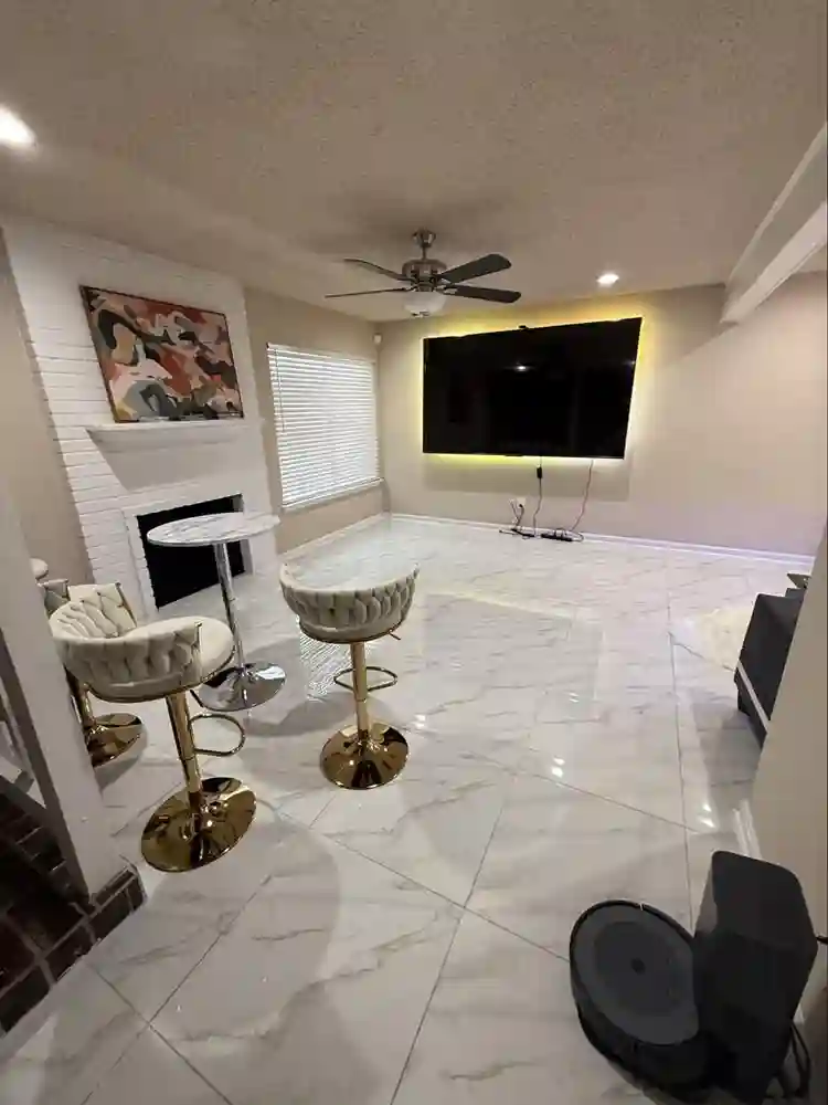 A furnished room ready for rent