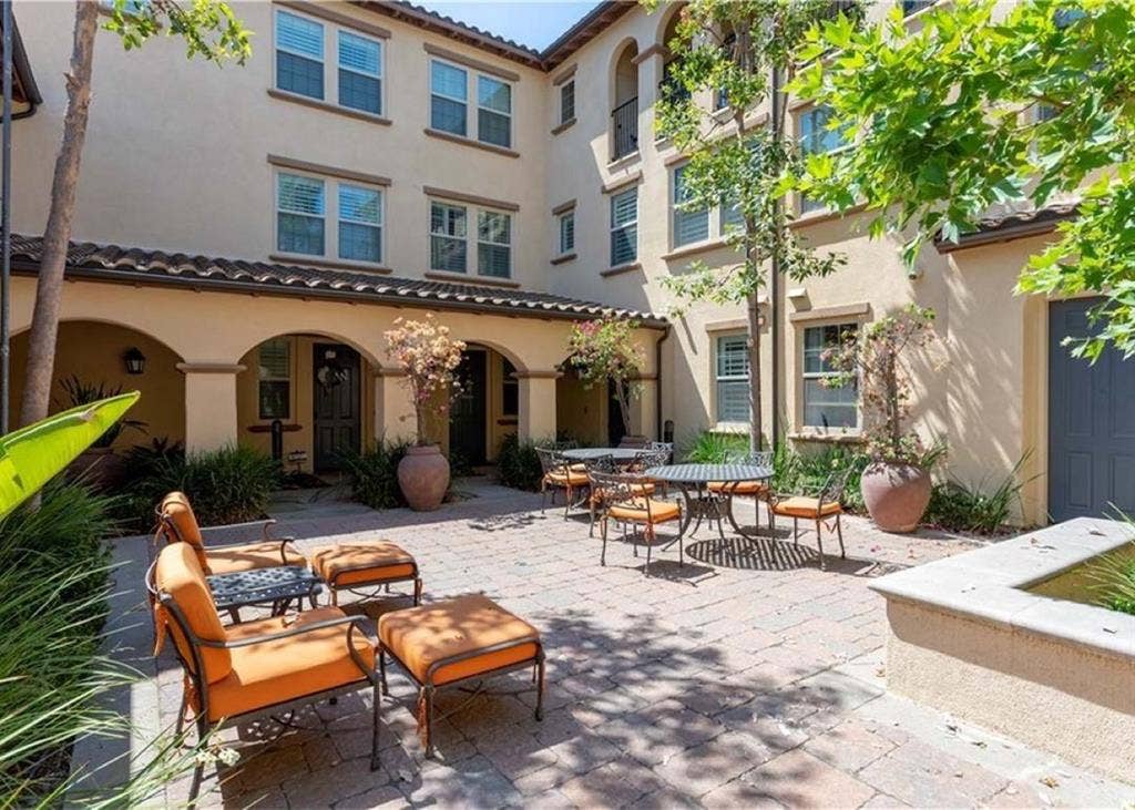 Private 1 BR 1 BA Irvine Portola