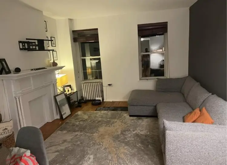 Room for Rent in Hell's kitchen