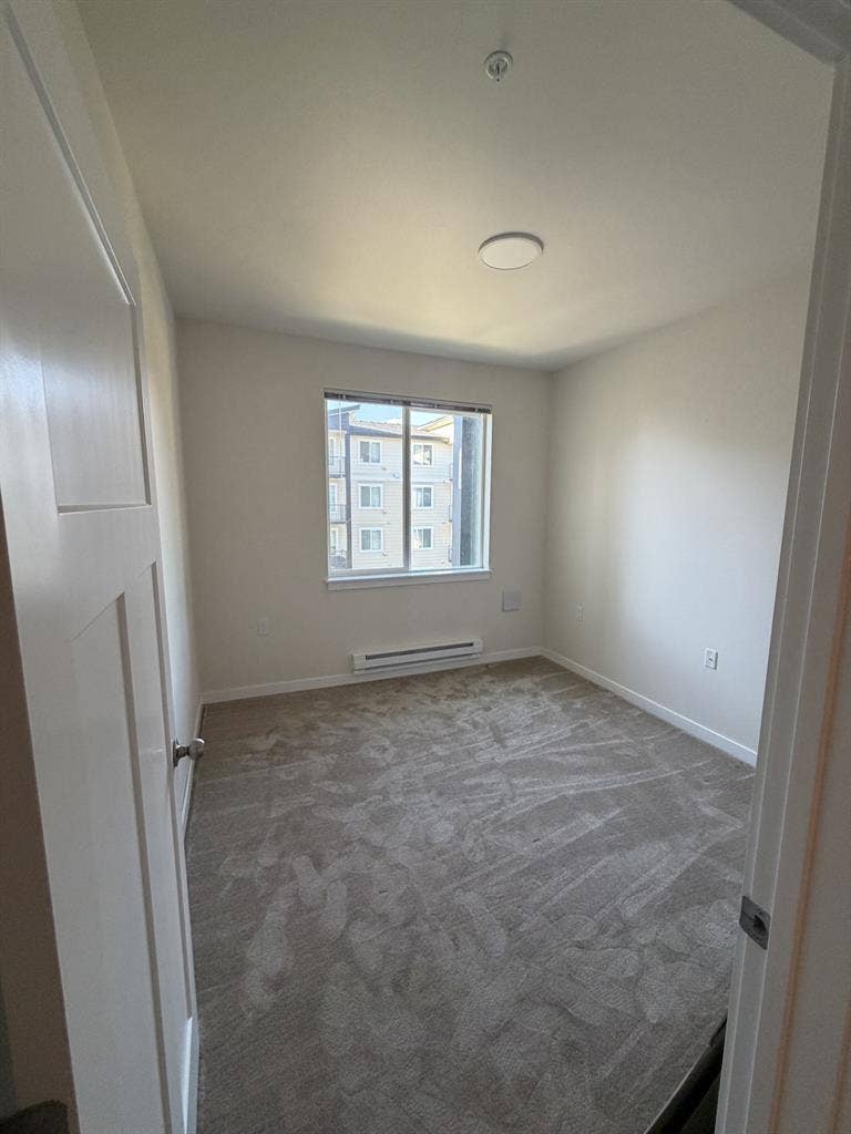 Looking for roommate ASAP- $825