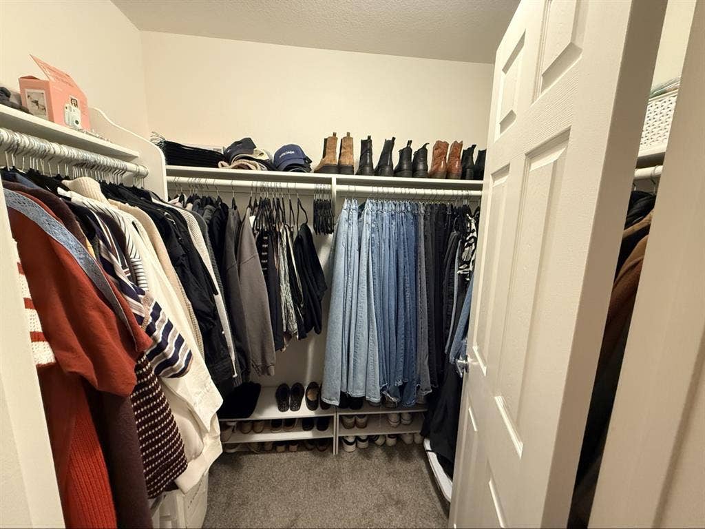 Roommate Wanted: Sign New Lease