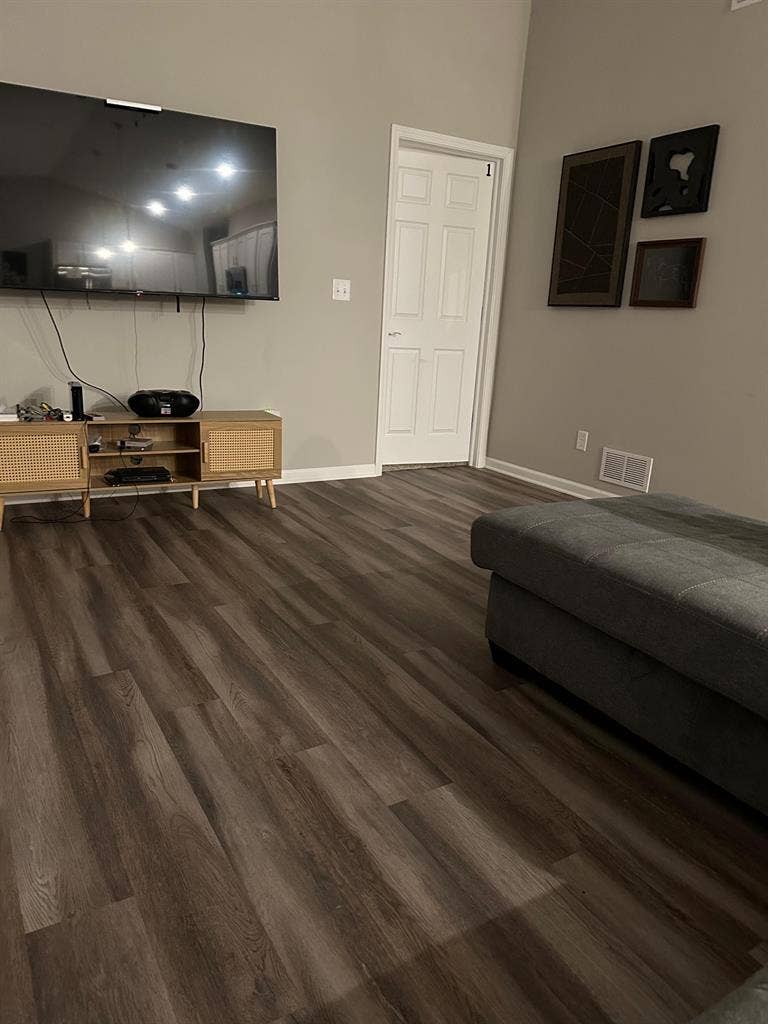2 Bedroom