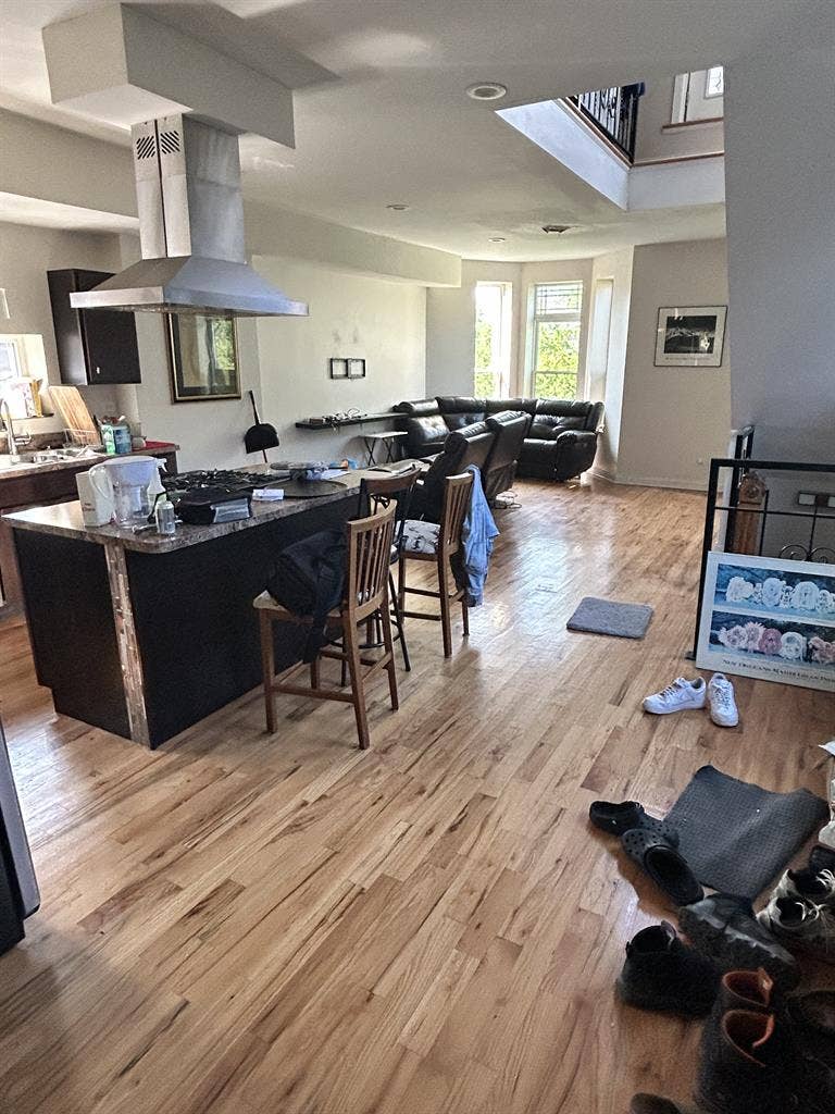 Wicker Park/Noble Square Room