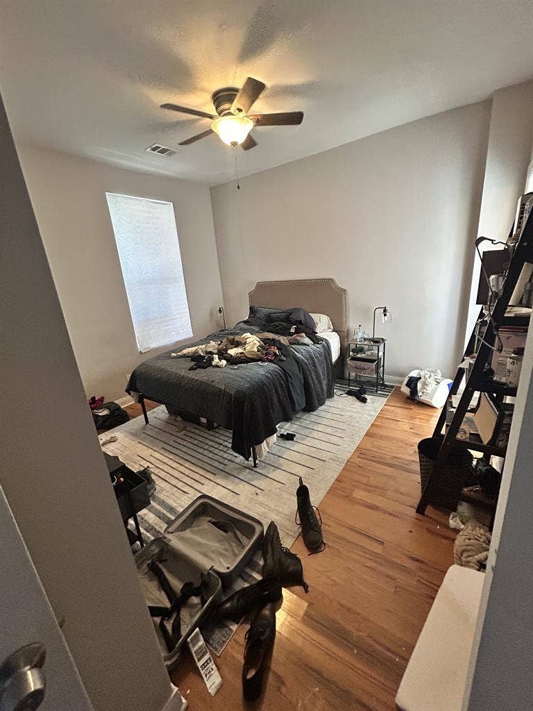 Wicker Park/Noble Square Room