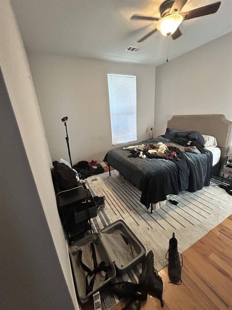 Wicker Park/Noble Square Room