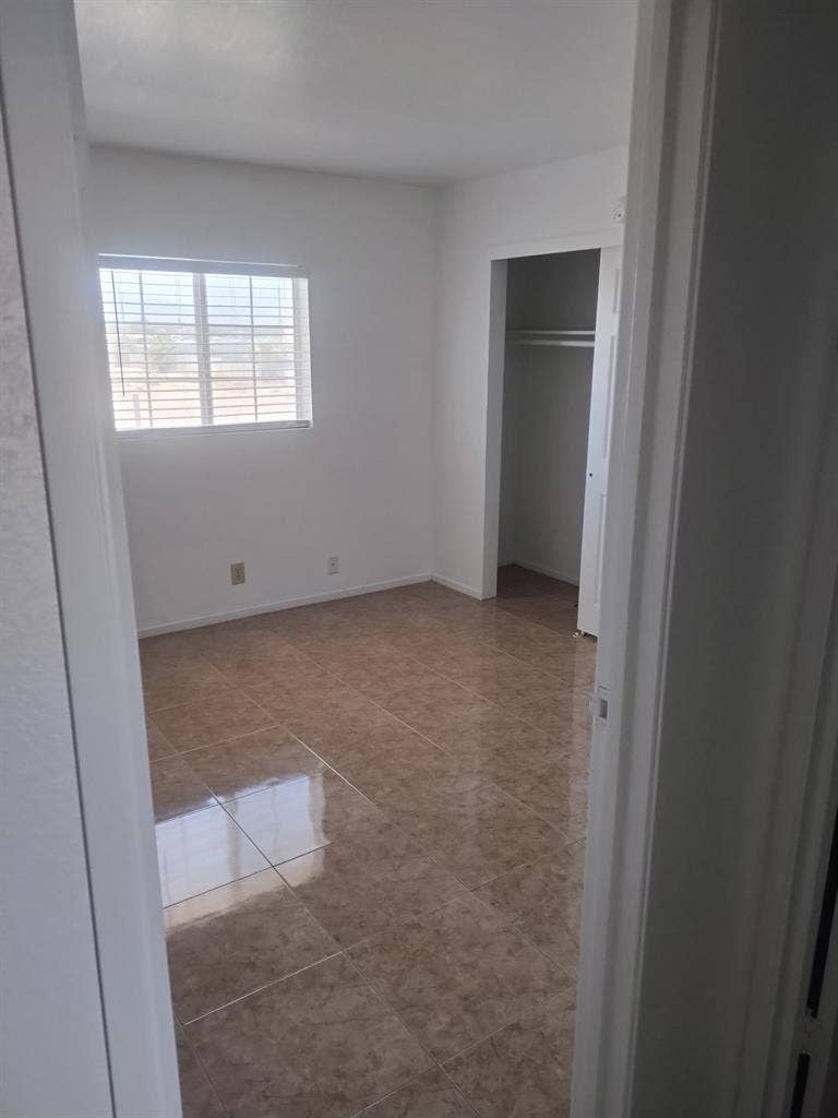 2 br 1 bath