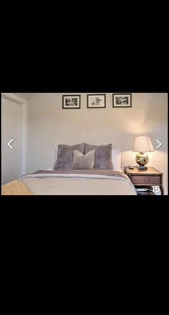 Rooms in Midtown; metro rail