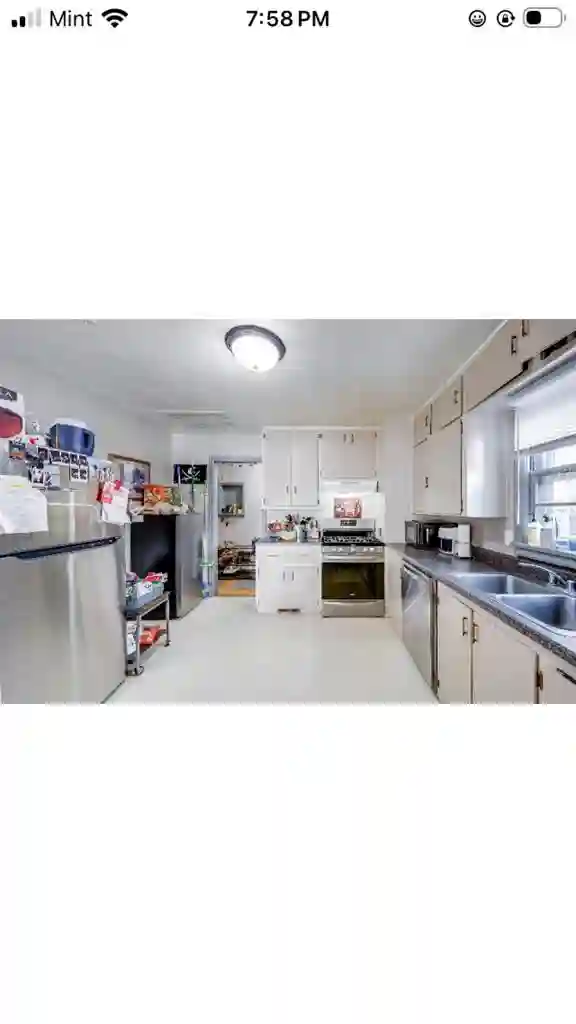 Private Room and Bath Close to WSU