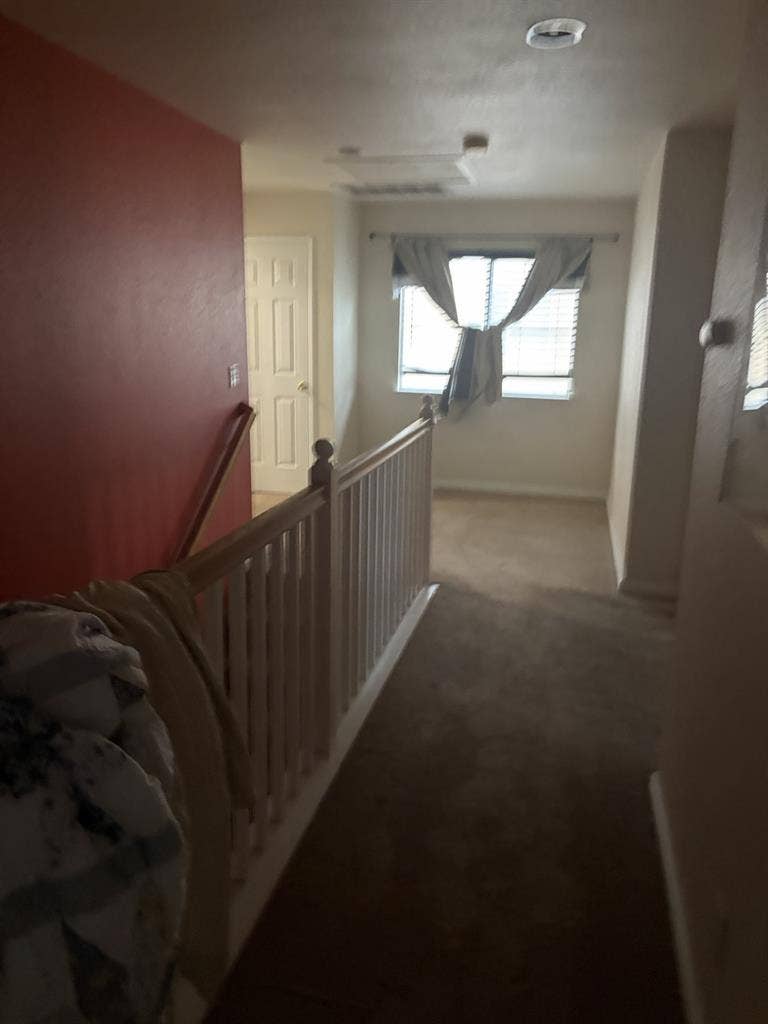 Gold River room for rent (house)