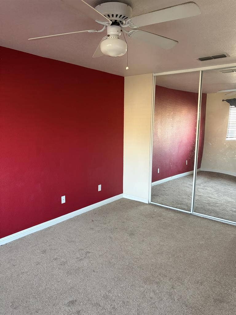 Gold River room for rent (house)