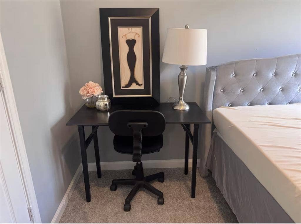 Beautiful Room, Quiet neighbourhood