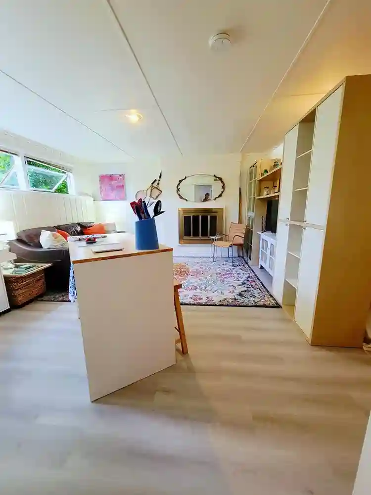 ADU- In beautiful home