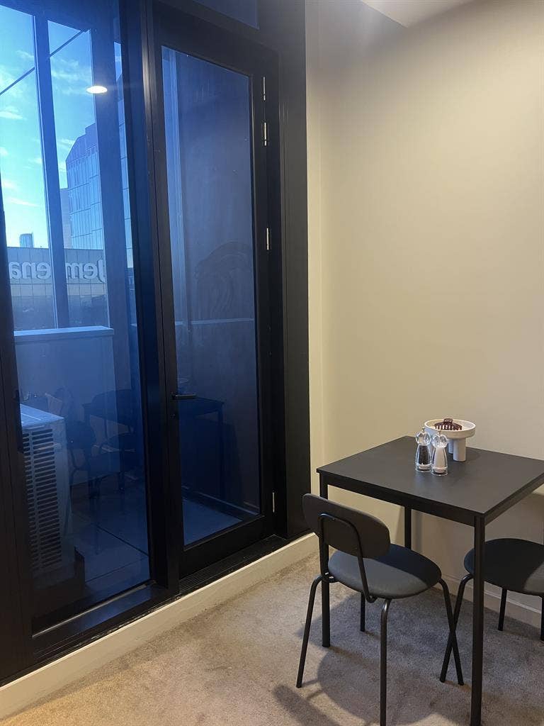 Private room and Shared bathroom