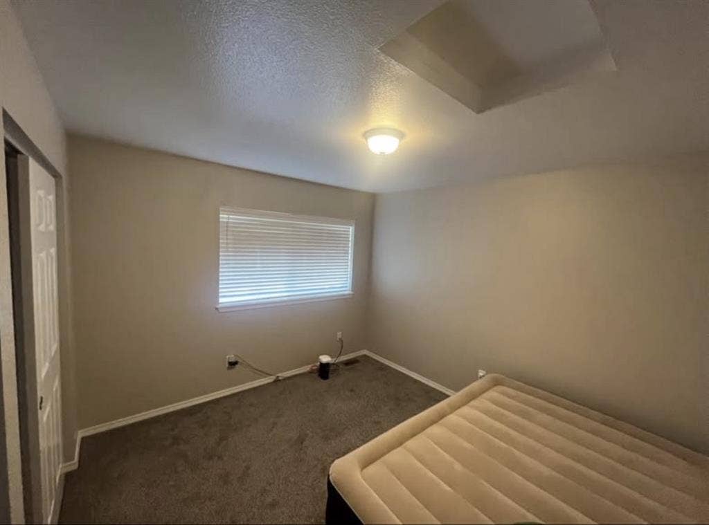 Roommate wanted near Vista/BSU