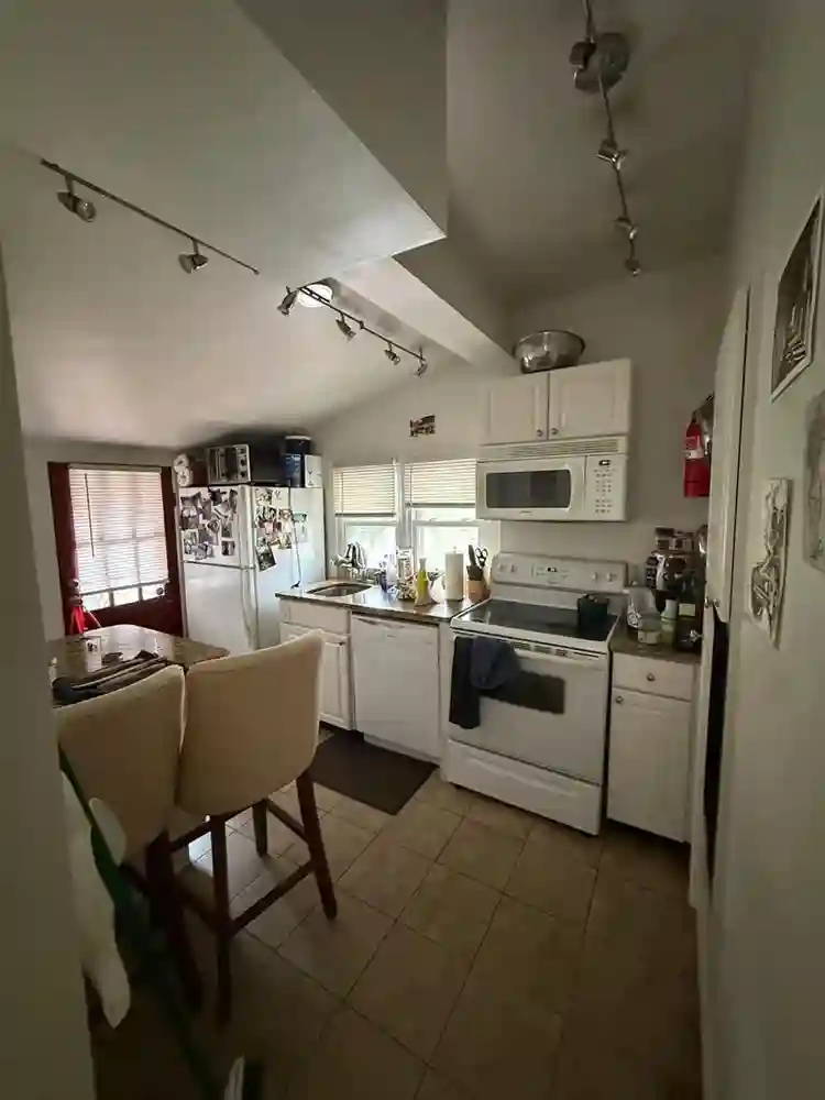 Beautiful apartment german village