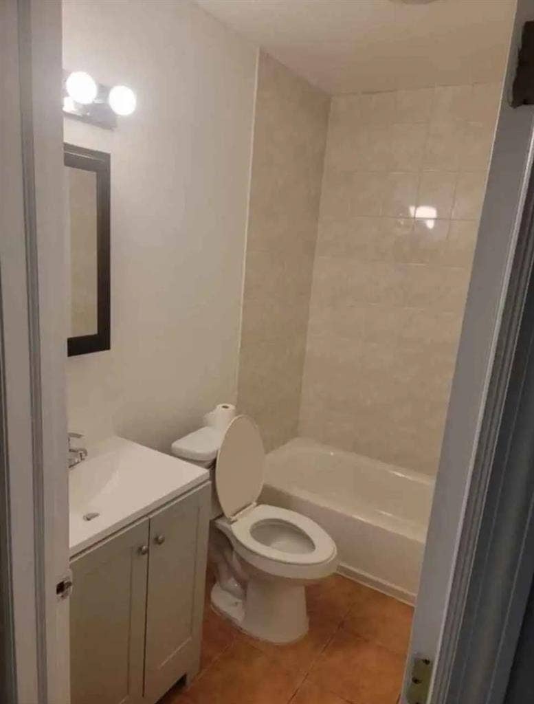 Large Private Bedroom for Rent